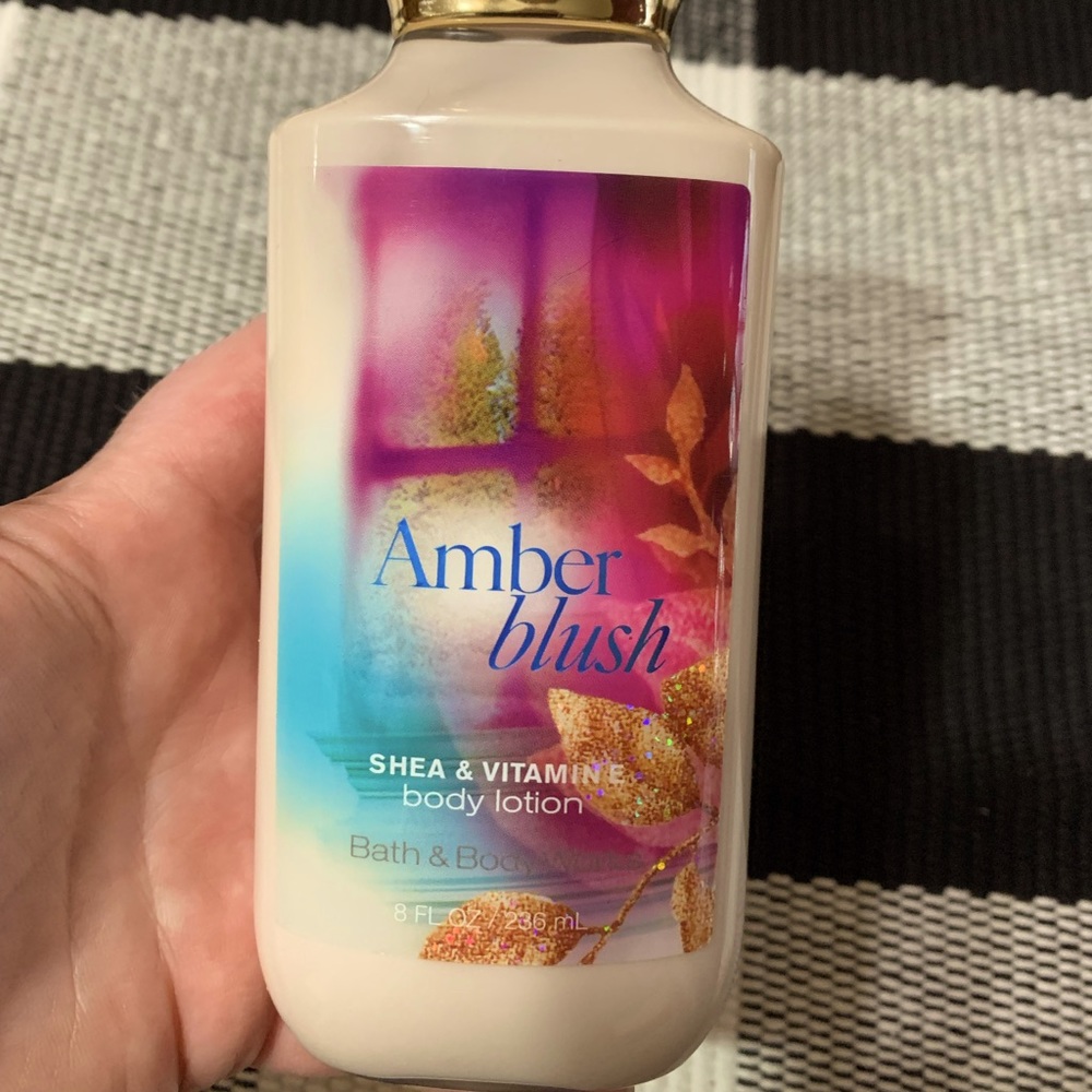 New Retired Bath and Body Works AMBER BLUSH LOTION 8oz